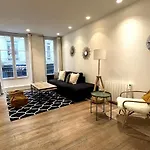 Apartment Montorgueil-4Pax Bail Mobilite
