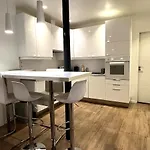 Apartment Montorgueil-4Pax Bail Mobilite